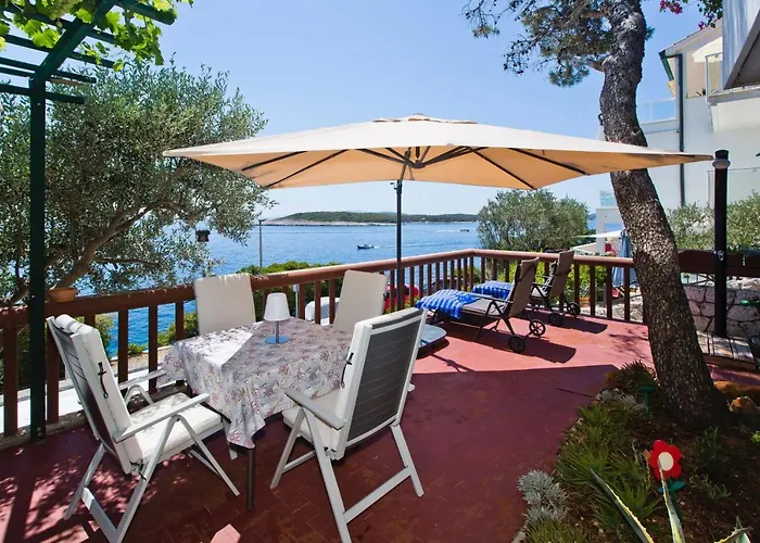 Apartments Cvjetan