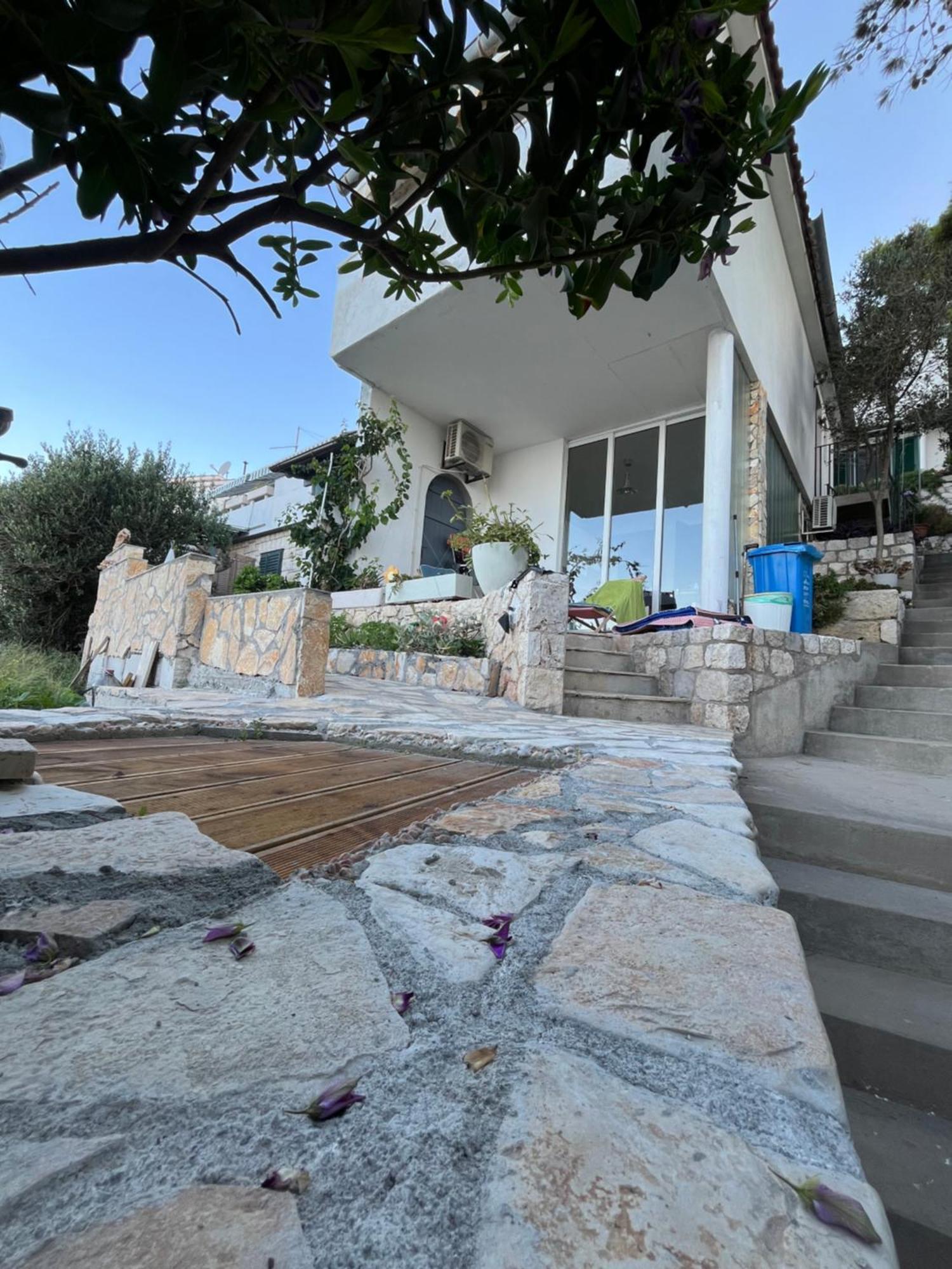 Cvjetan Apartman